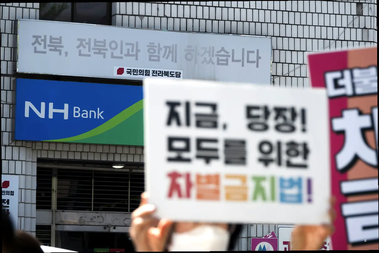 그래서, 얼마나 벌었을까? (추정치 주의!)